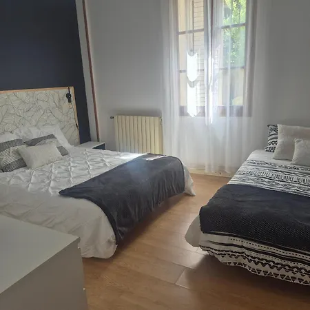 Maison De - Proche Le Pal - Dompierre Apartament